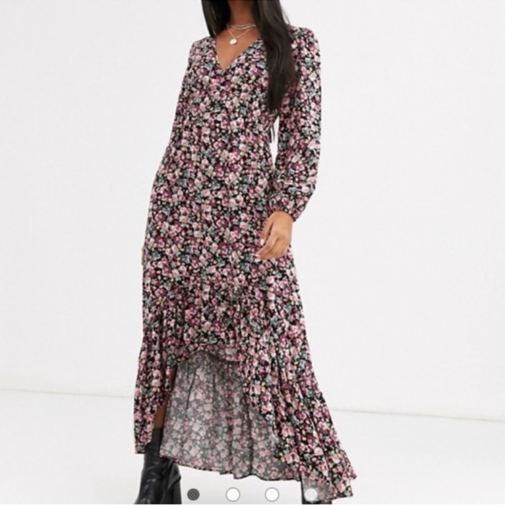 Stradivarius Floral Maxi Dress - Black and Pink